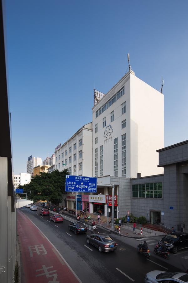 Wanxing Hotel Palace Of Culture Branch 南宁 外观 照片